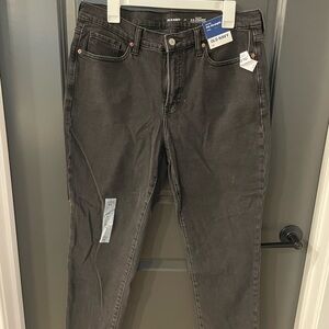 Old Navy Women’s OG Straight Black Jeans